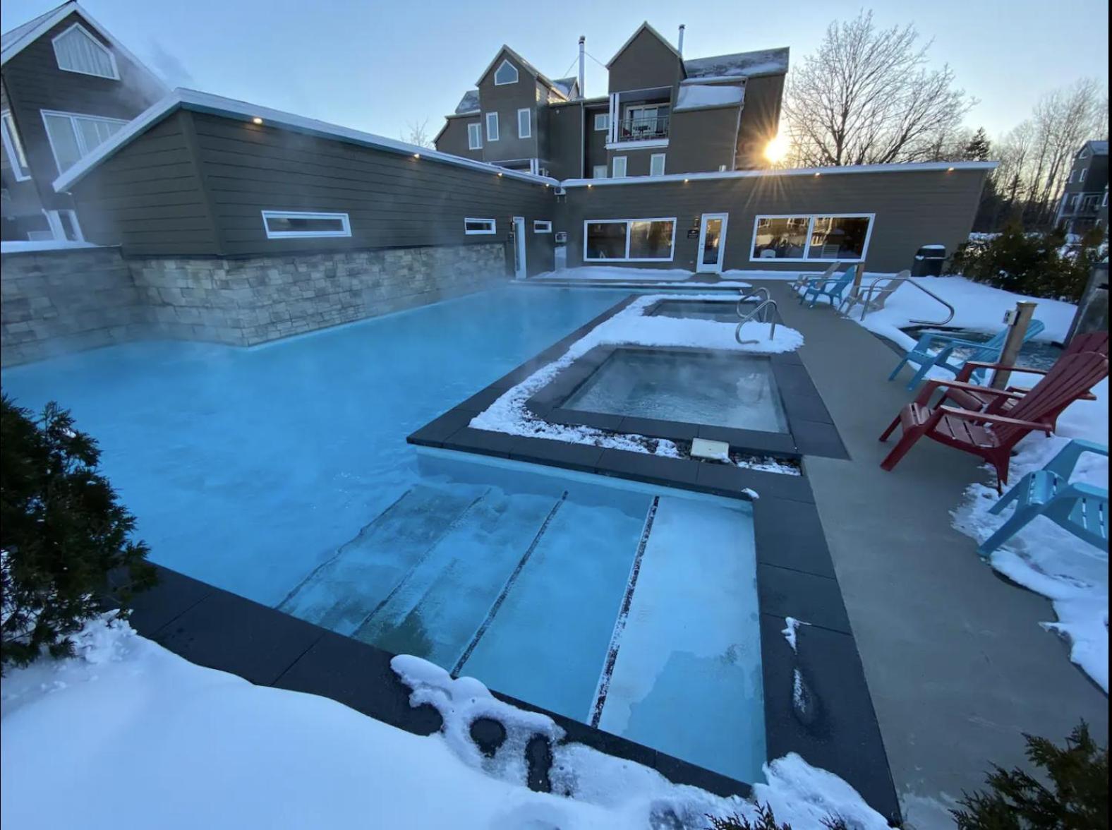 Condos Vacances Msa 2Ch Avec Piscine Et Spas Exterieurs Gratuits 4 Saisons!! Beaupré Esterno foto